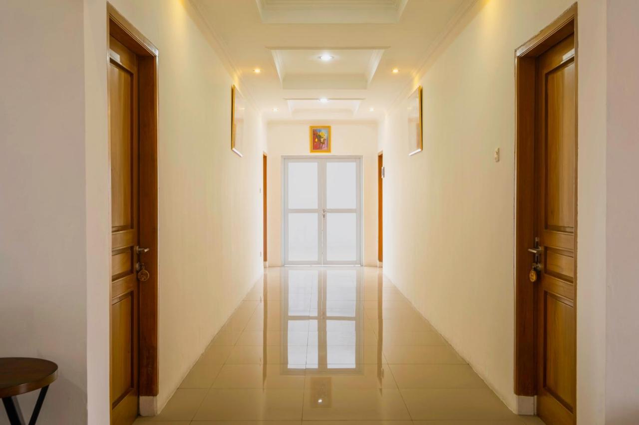 Reddoorz Near Exit Toll Moh. Toha Hotel Bandung Eksteriør billede